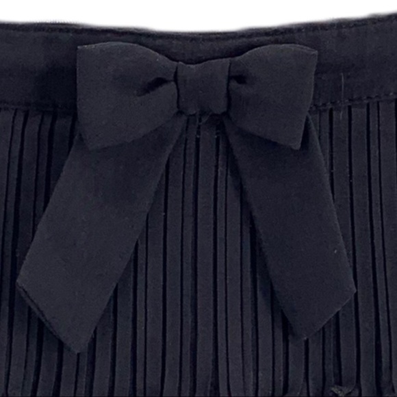 Black Skirt with Bow Tiered Ruffled Pleated Skirt - Picture 5 of 6